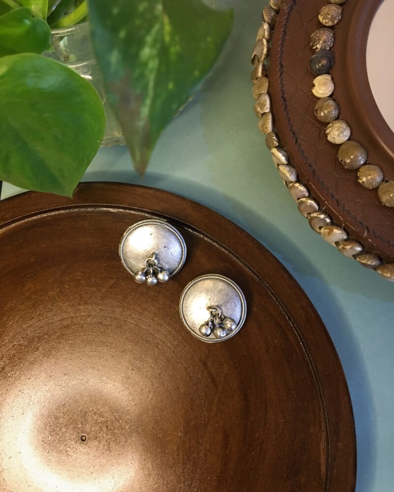 Leher Silver Studs
