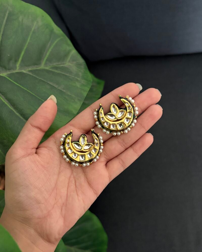 Meenakshi Studs